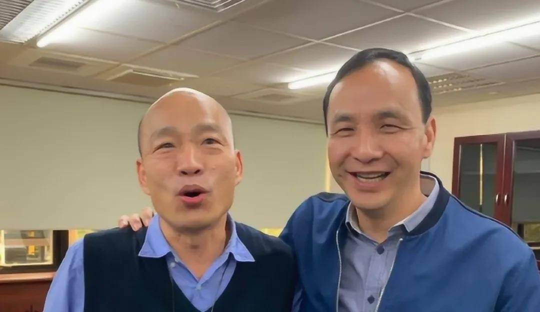 原创马英九访陆蓝绿白三党回应完全不同民进党收到清算警告