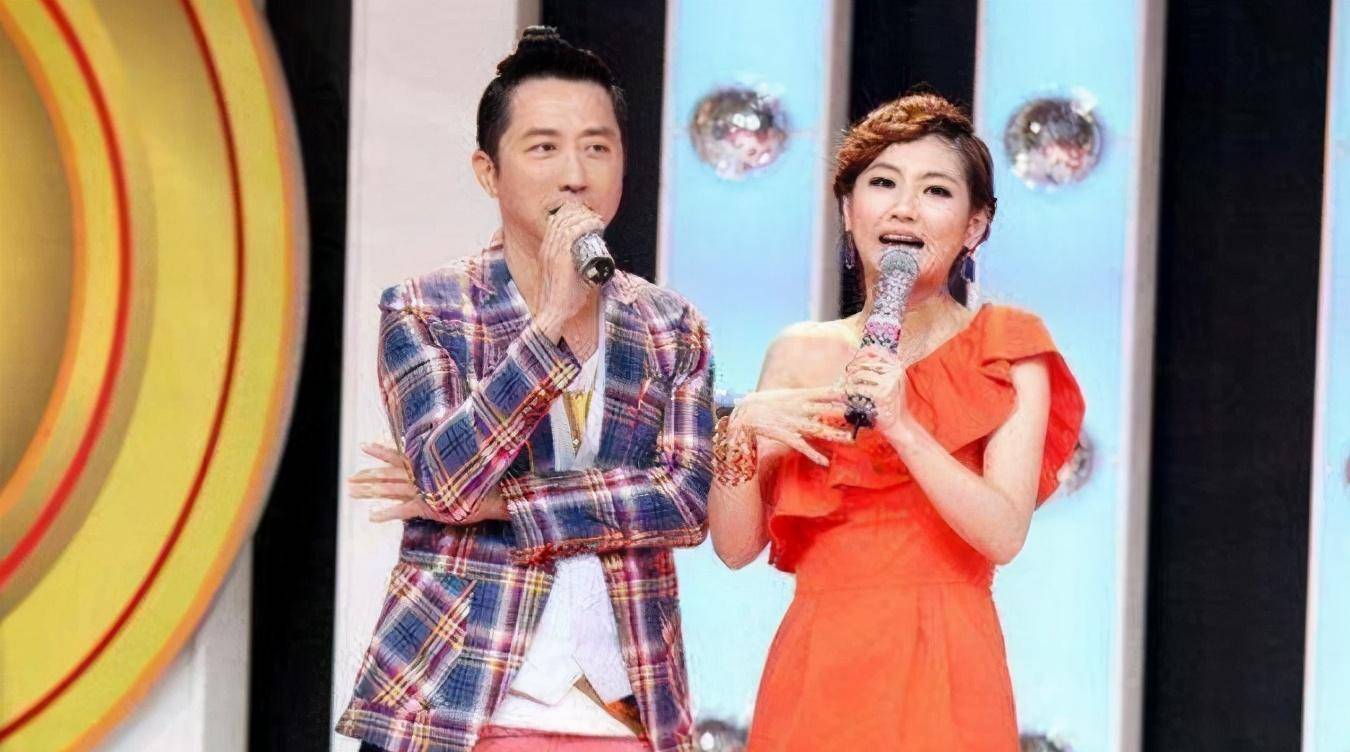 原创selina俞灏明死里逃生十周年从自揭伤疤起就已重生