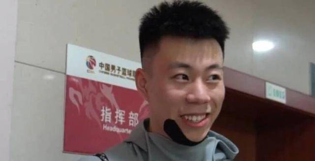 原创原创10分钟104大韩替补非常合格两暴扣张镇麟像极了年轻的阿联