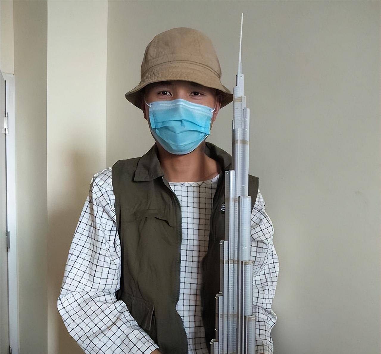 原创2019年安徽学霸手上长疙瘩一查已是癌症中晚期与高考擦肩而过