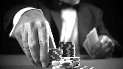 他被称为中国赌王,84岁亏了10个亿,临终给儿女留下4字遗言_叶汉