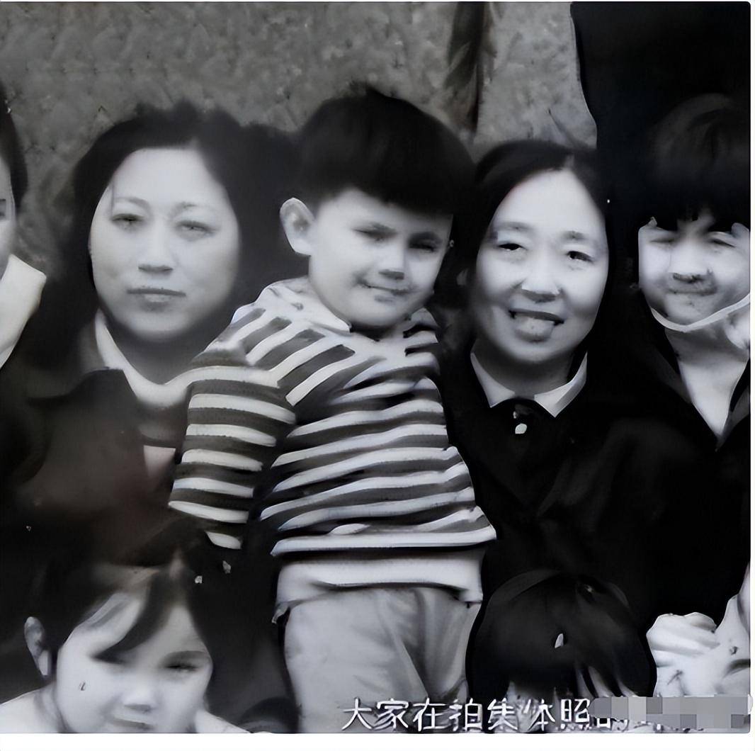 原创童星方超2岁成名18岁时因长得太矮没学可上48岁仍单身