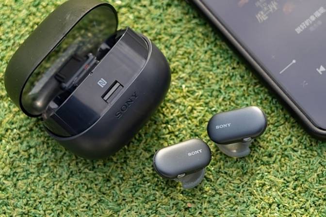 水下蓝牙耳机哪个好？四款热门游泳训练水下耳机强力推荐！