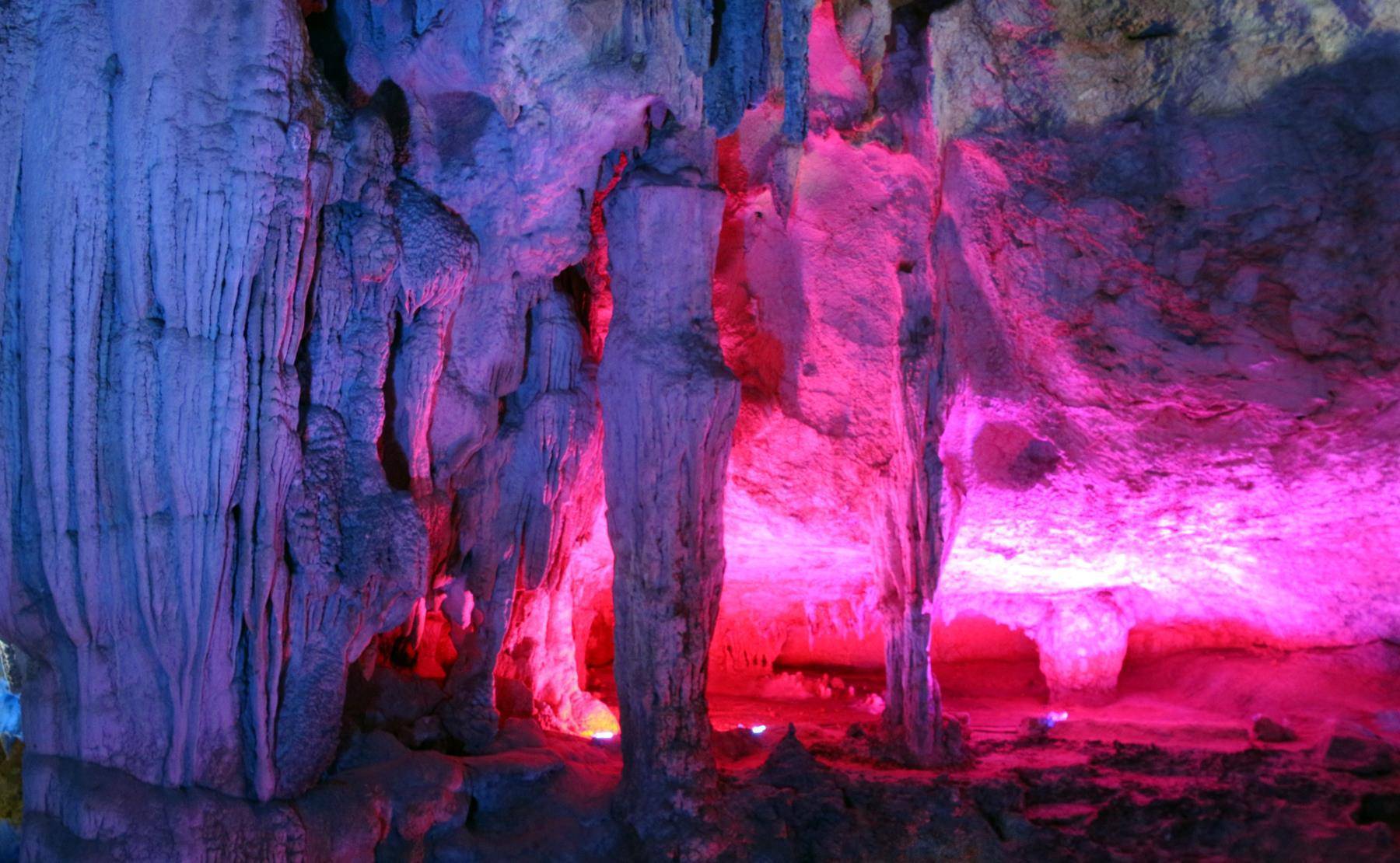 桂林一溶洞,分3层景点28处,网友:此景只应天上有_银子_世界_山峰