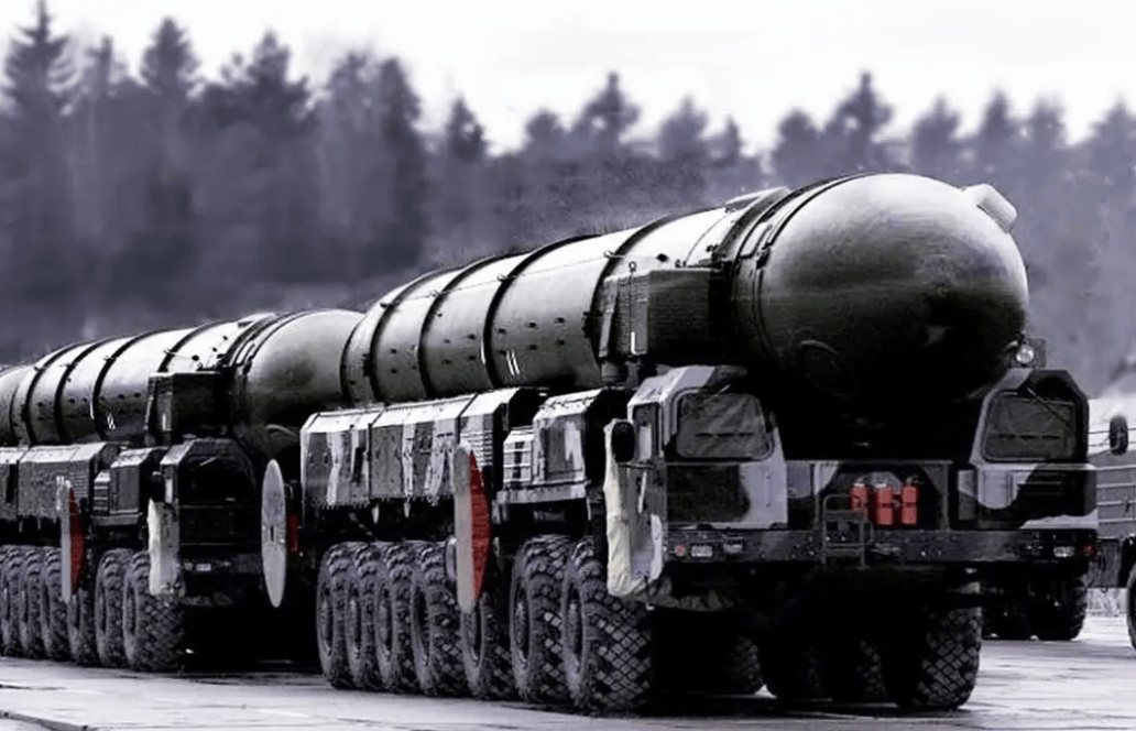 俄导弹突袭,波兰召见俄大使被拒,一枚导弹就试出了北约的底线!_俄罗斯