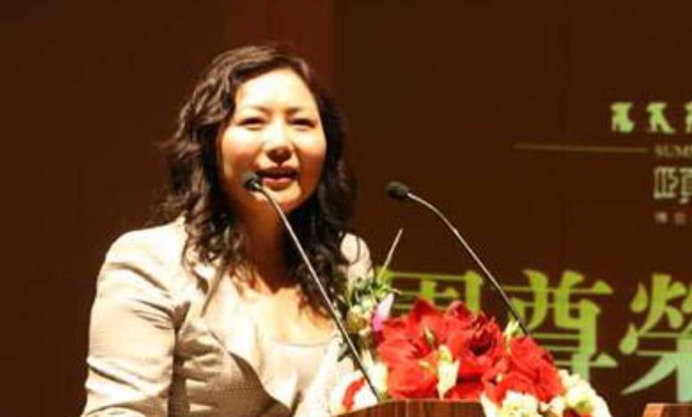 拿前妻280亿离婚费,购豪宅,娶空姐的蔡奎,如今坐拥500亿巨产_吴亚军