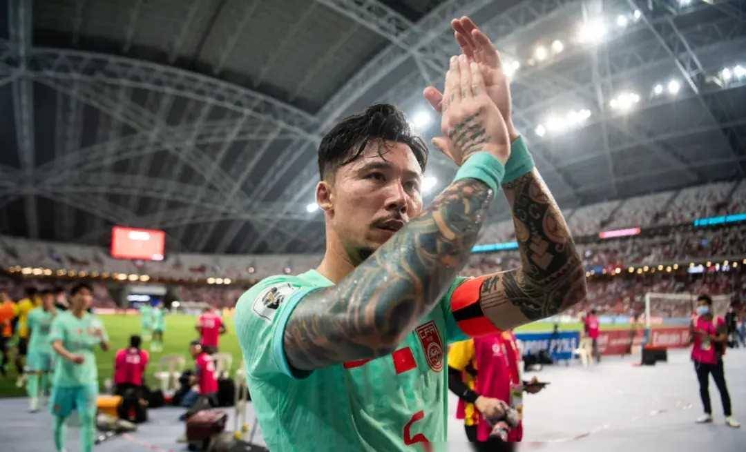 原创谁是接班人张琳芃考虑退役国足将由谁接替