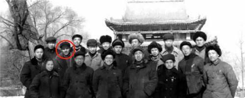 他是美国弃婴,中国夫妇将其培养成顶级科学家,拒绝"老外"称呼_李忆祖