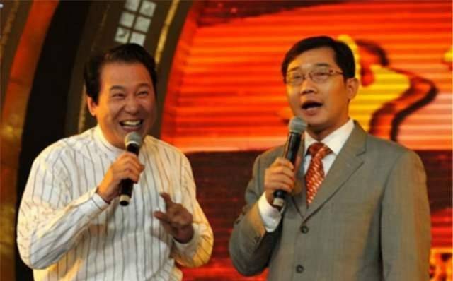 靠"奇志大兵"走红,出名后却一脚踢开师父,如今过气沦为路人_相声_表演