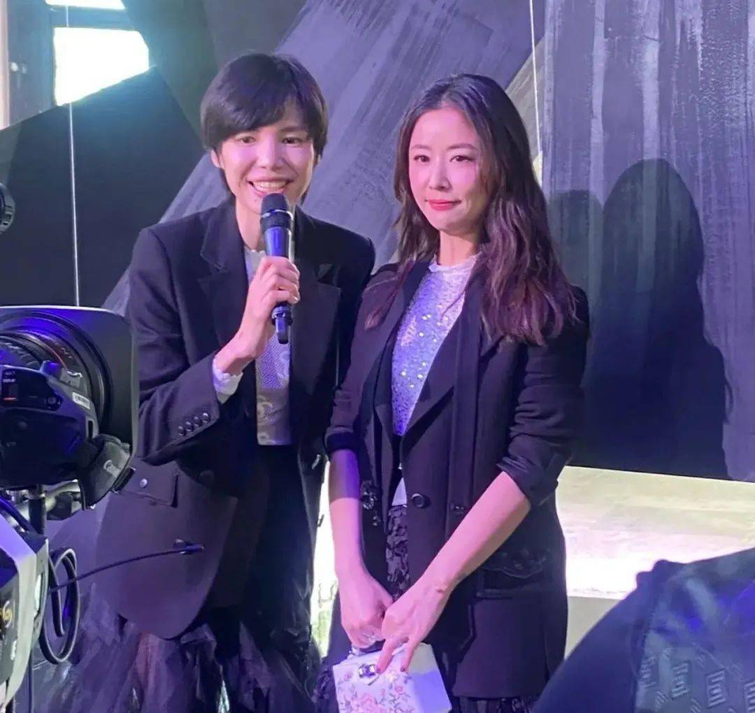 48岁林心如和50岁王艳的生图,治好了我的容貌焦虑_年龄_感觉_状态