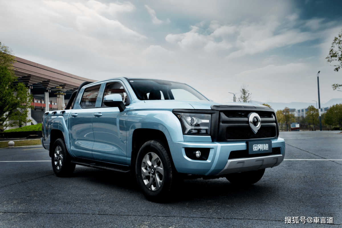 开启多功能皮卡新纪元 9.