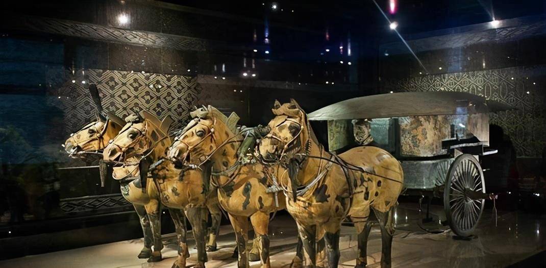 原创秦始皇陵为何至今没被打开水银有毒是其次卫星俯瞰图揭开真相