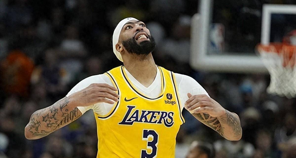 原创同为大前锋浓眉哥实力不比字母哥差为何如今联盟第一是字母哥