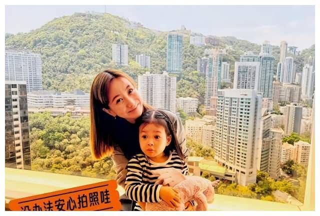 当了妈妈之后的高斯便没有再演戏,而对高斯的印象除了王阳妻子外,早前