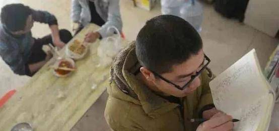 原创俗语送人一斗米是恩人送人一担米是仇人为何不能送一担米