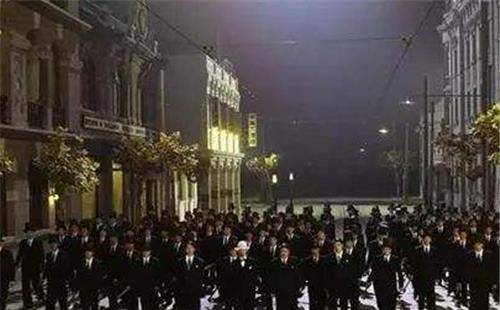 原创面对三合会的挑衅杜月笙仅仅说了8个字整个上海滩都噤若寒蝉