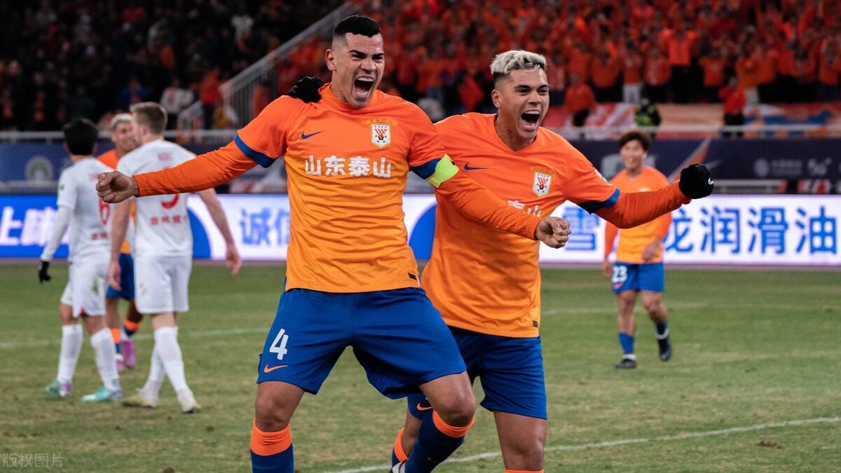 决战申花前山东鲁能收获三大利好重返中超榜首希望更大了