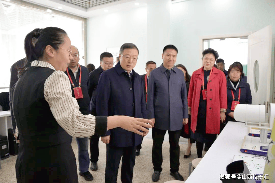 原创筑牢心理健康城墙助力守护花季心灵太原市政协调研组深入十二中