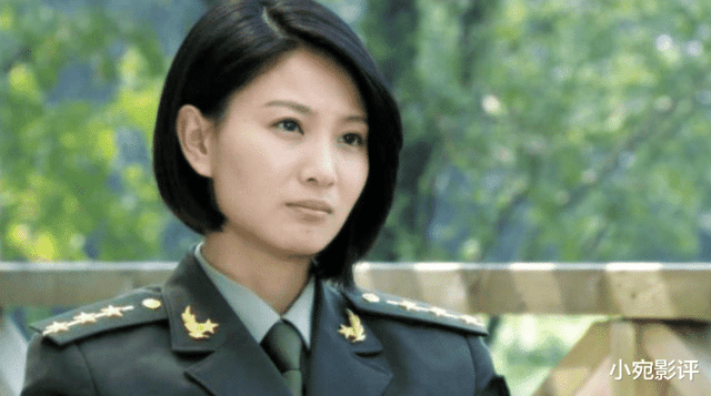 大家都知道卢靖姗在拍摄吴京导演的《战狼2》之前,只是一个小演员,她