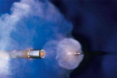 原创假如步枪射程为1000米站在1001米处是否能看到子弹落在眼前