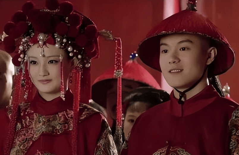 的男演员们吃防腐剂了吧,看看播出13年后的对比图_陈建斌_角色_张晓龙