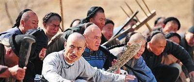 他被康熙誉为天下第一廉吏被罢官后单枪匹马平定一场叛乱