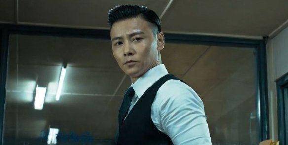 原创2次打倒吴京打坏甄子丹鼻梁连发哥都要叫师父的张晋究竟是什么人