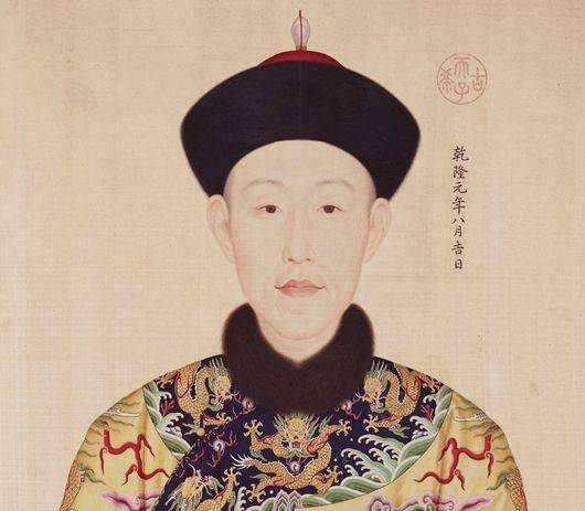 乾隆年轻时画像甚至雍正在传位给乾隆的遗照中也有类似说法:"圣祖仁