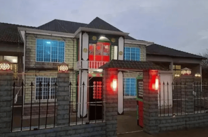 原创南通禁烧纸钱迎来反转有人烧2层楼高纸扎价值6800元