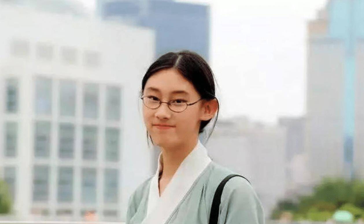 原创清华才女武亦姝家教曝光努力无法复制它在实力面前不堪一击