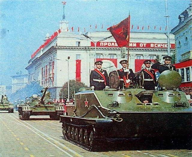 眼看德国战败,立刻投靠苏联,战后国力大增_保加利亚_俄土战争_土耳其