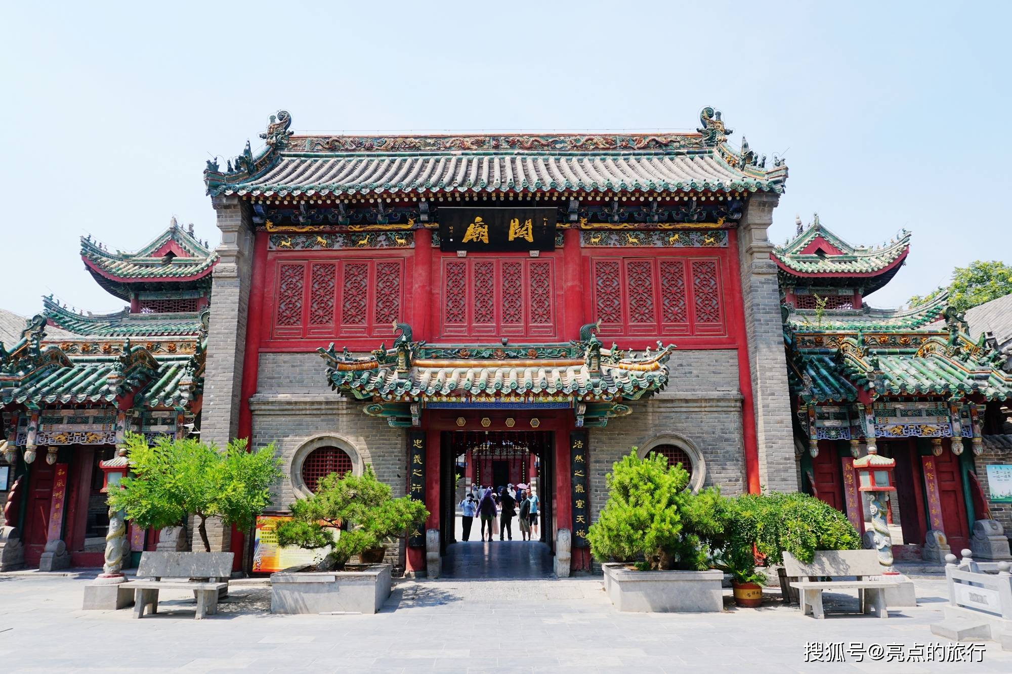 原创以砖石木雕艺术的三绝誉冠中原的开封山陕甘会馆