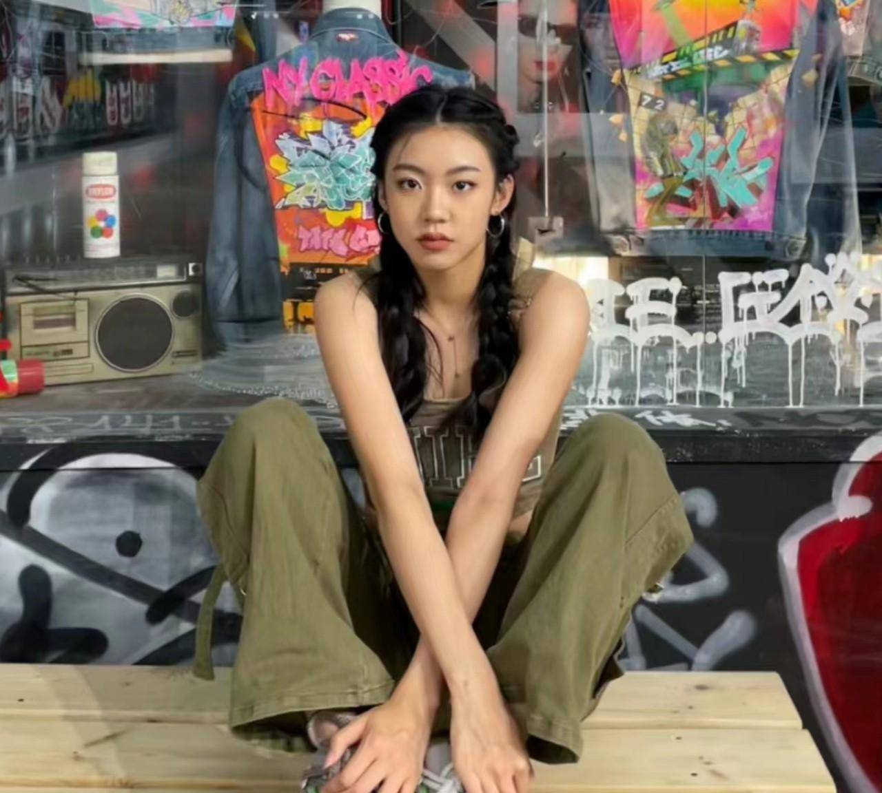 陈雅熙现在不仅是一位演员,还成为了健身模特.