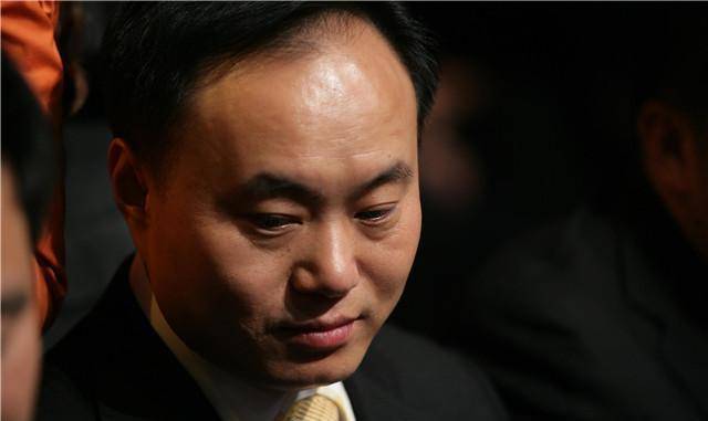 原创光伏教父跌宕人生5年成中国首富7年败光家产东山再起赚25亿