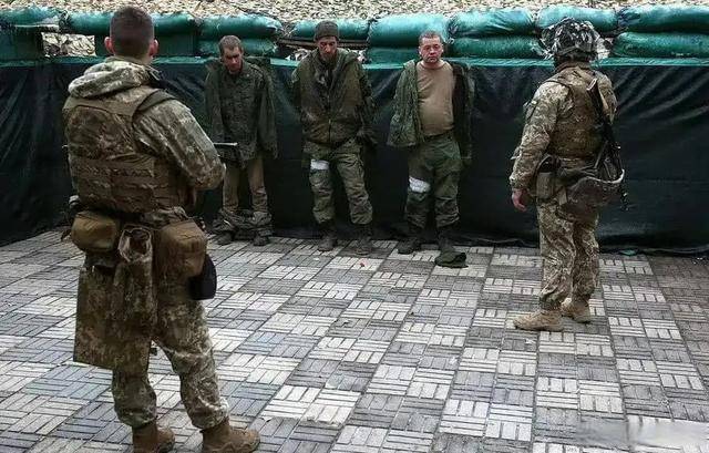 原创锆石导弹剑在弦上乌安局长自曝恐袭细节向美邀功意味十足