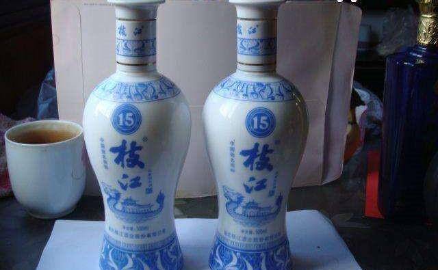曾贮酒5万吨,年赚20亿,如今亏8600万一蹶不振_枝江_中国_因为