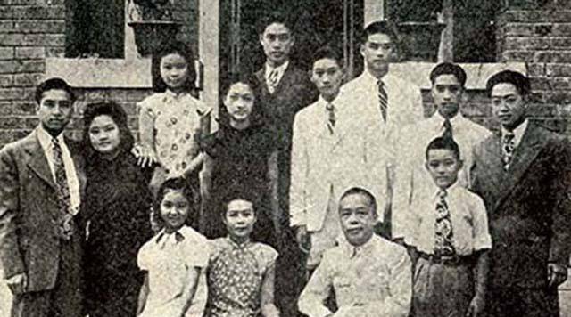 在1980年,他携妻子荣归故乡的时候还受到了小平同志的亲自接待,重视之