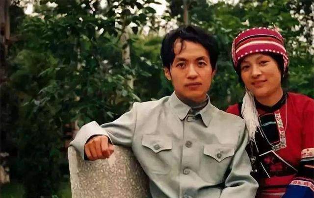 原创顾城夫妇死亡已过13年儿子木耳不识汉字也不知父母死亡真相