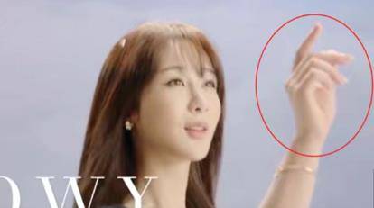 杨紫策划被曝用手替被扒出对比照太明显网友这是有多不自信