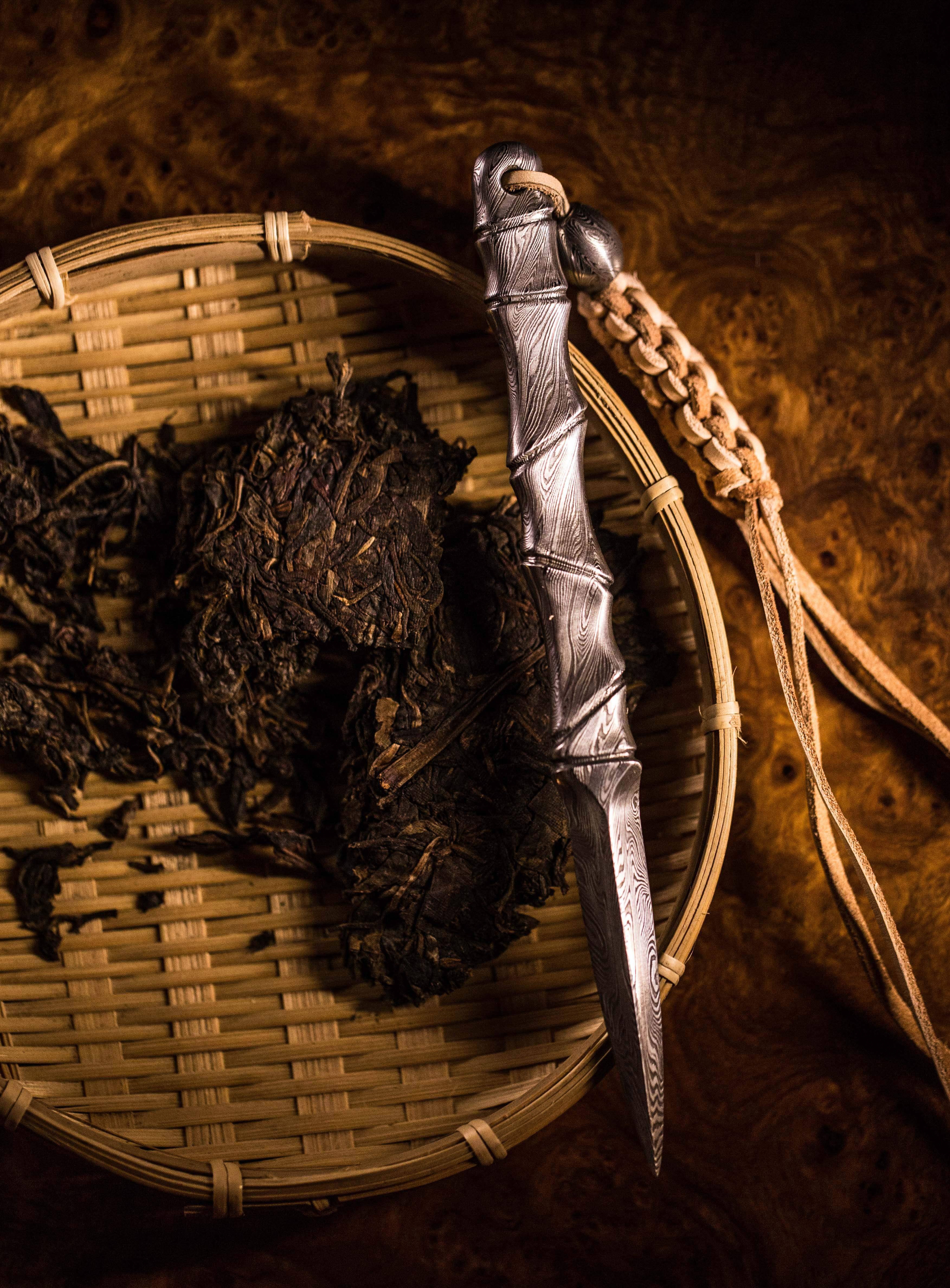 荆轲刺秦的匕首淬了毒秦王为何拔不出剑来荆轲刺秦背后的故事