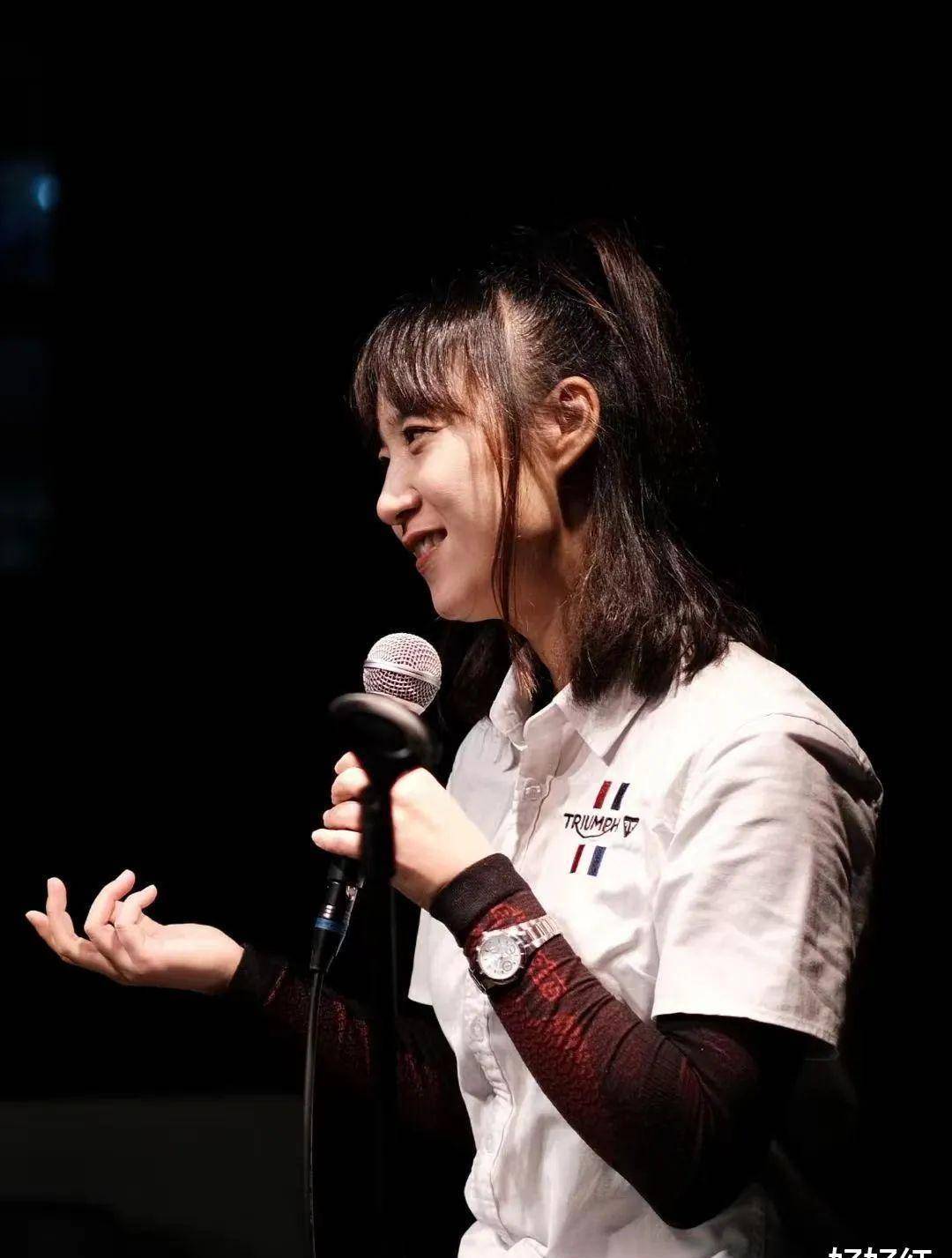 原创39岁的女摩托车赛手:时尚外的「好奇心」和「不甘心」_比赛_燕子