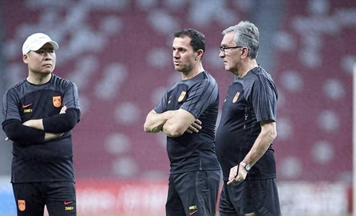 原创国足需谨慎新加坡大手笔打造阵容比利时联赛前锋领衔亚冠球