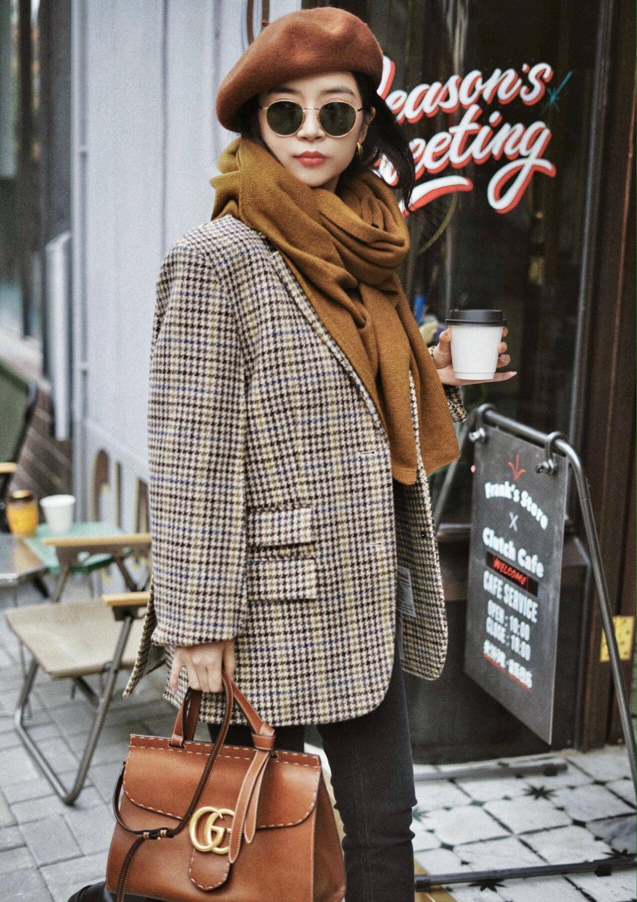 简约时尚有品位,各种风格显瘦又百搭_衣服_围巾_女生