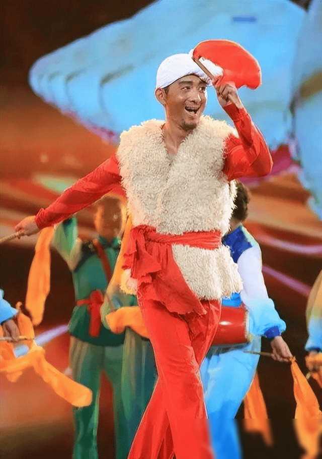 原创事实证明消失9年的歌手阿宝早已经走上了一条不归路