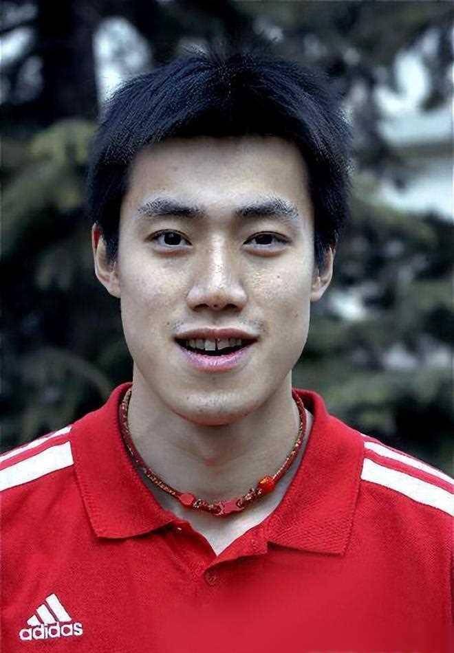 男排名将汤淼:我对不起分手的父亲,爱母亲也爱继母_排球_生活_故事