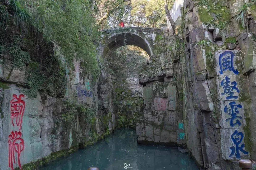 1074年:苏轼city walk在苏州_镇江_水车_杭州