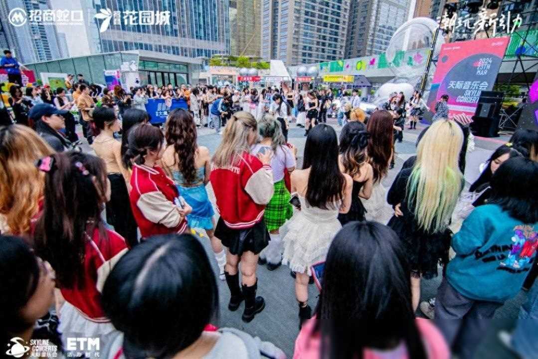 商业场音乐演出市场蓬勃发展成都商场如何玩转音乐