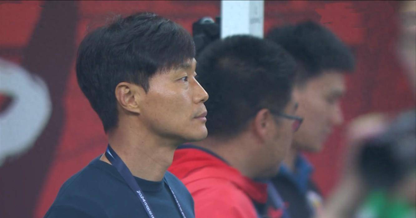 服,被门将坑2次,河南队与王国明双输 冲亚冠变保级_比赛_徐嘉敏_南吉