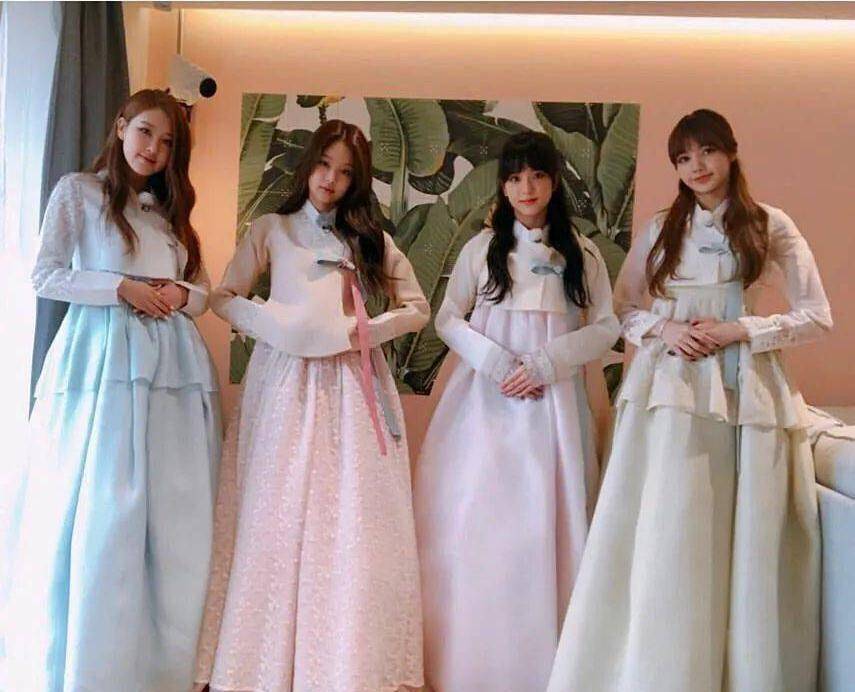 今年,blackpink入围了最佳年度歌手,最佳年度歌曲,worl