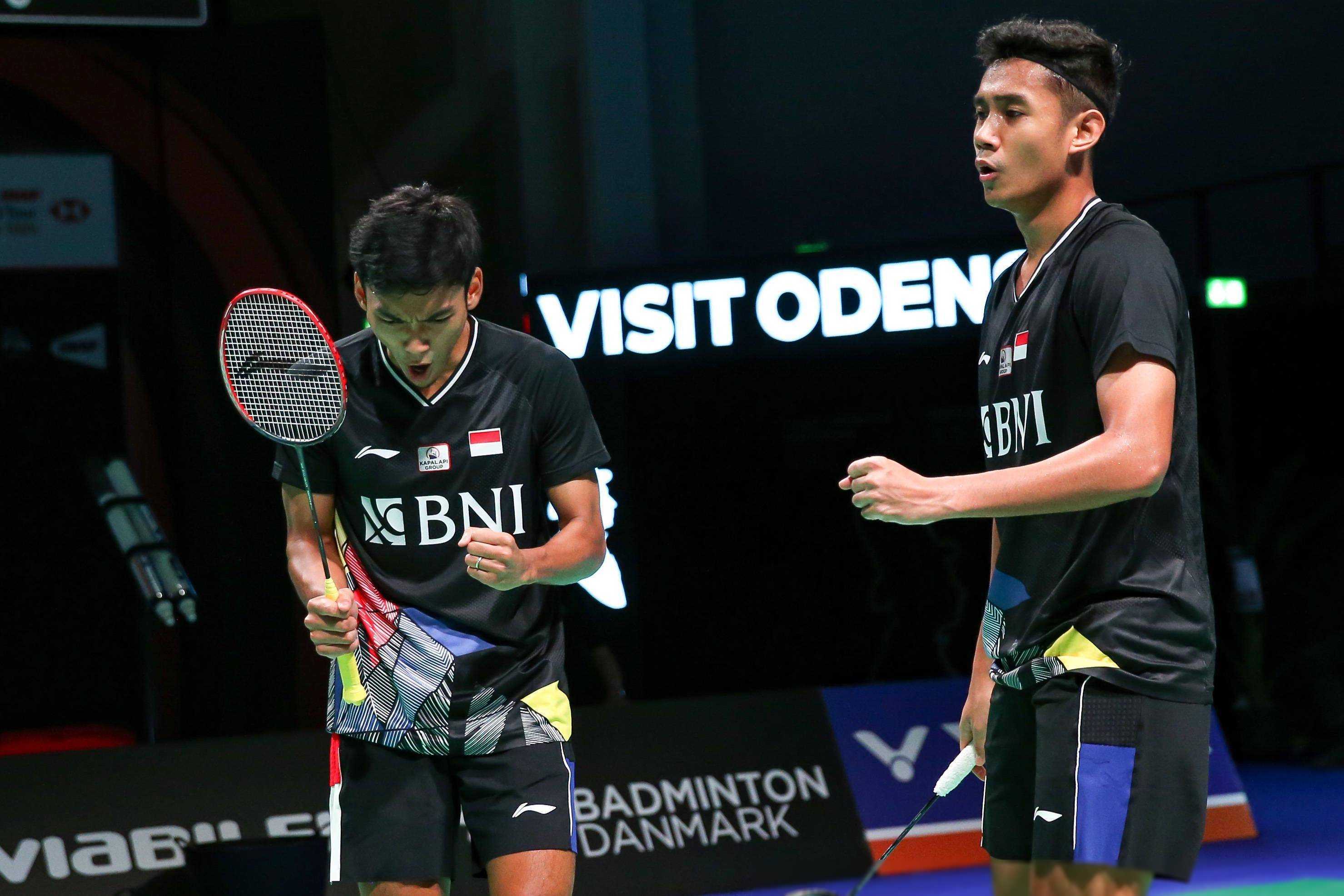 原创石宇奇亚锦赛困局刘雨辰欧烜屹闯出机会混双冠军尚待谁夺